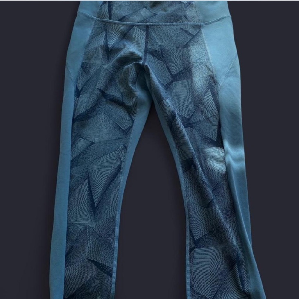 Under Armour Blue Patterned Leggings